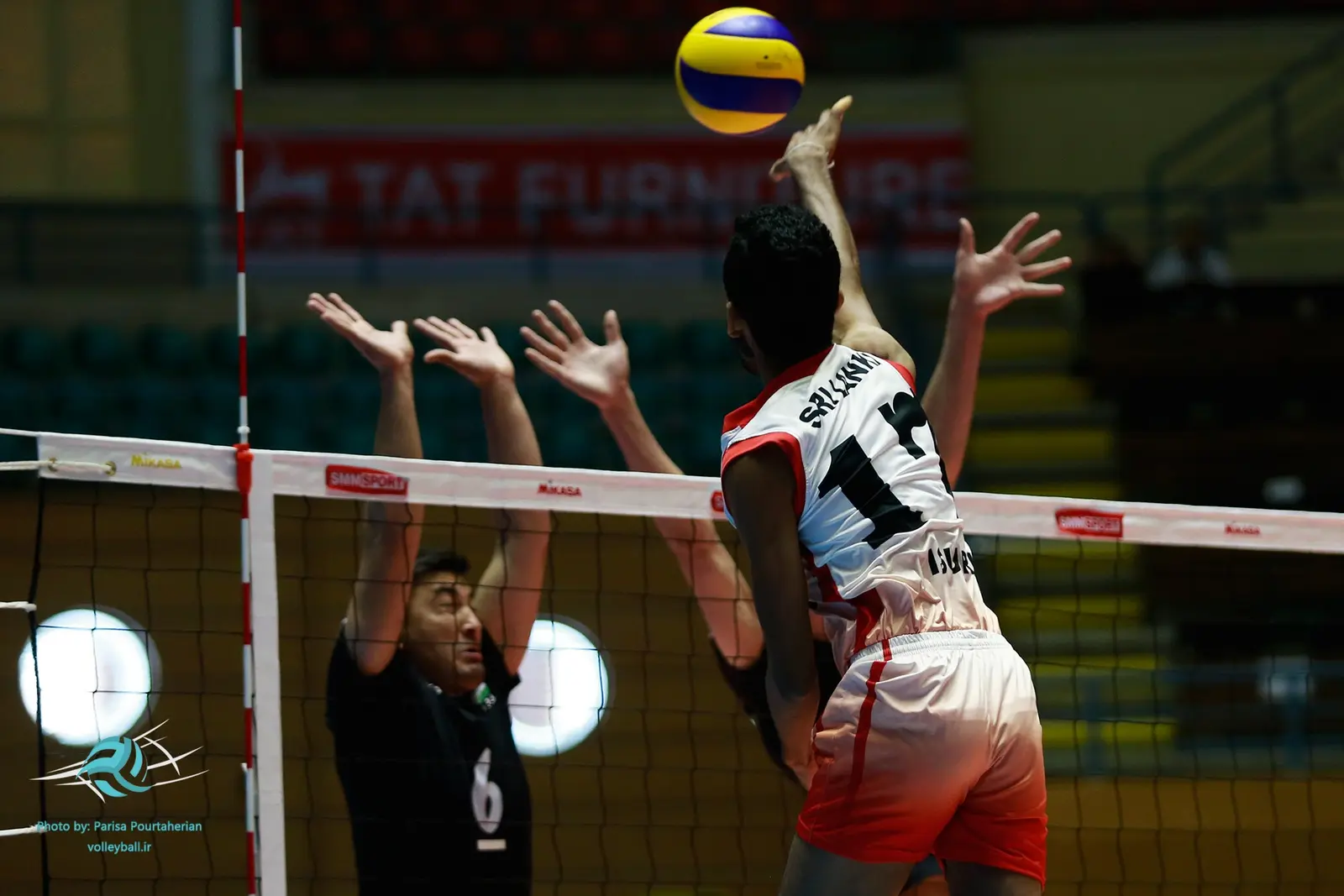 Sri Lanka U23 volleyball match in Iran